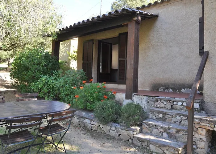 2ba Domaine Malacucina بيت للعطل *
