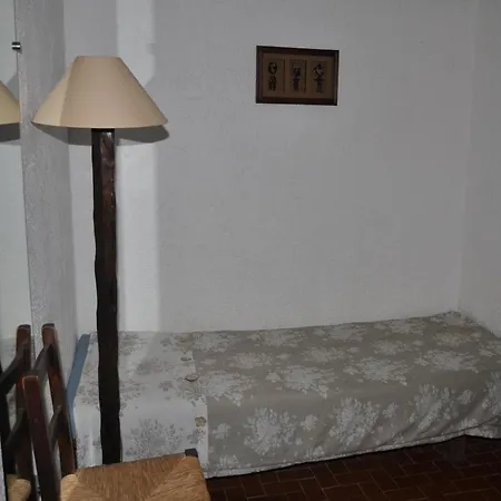 2ba Domaine Malacucina בית נופש לומיו