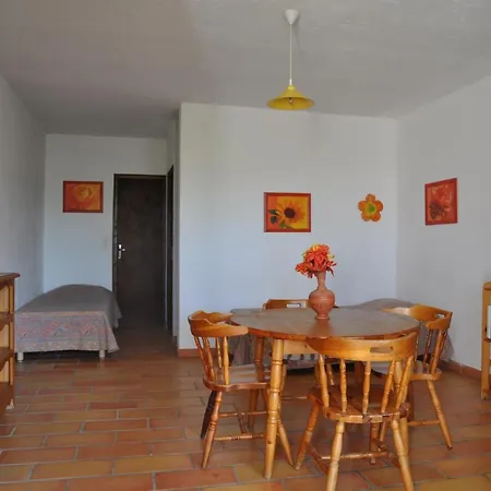 2ba Domaine Malacucina 度假居 卢米奥