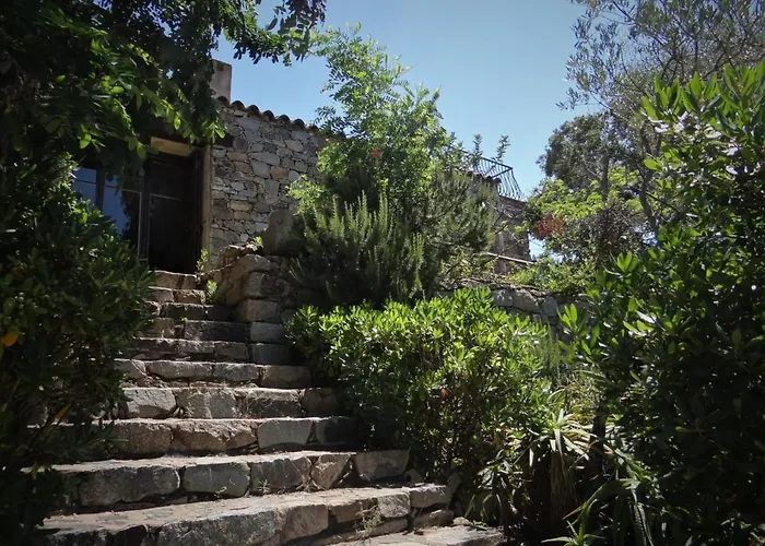 2ba Domaine Malacucina * Lumio (Corsica)